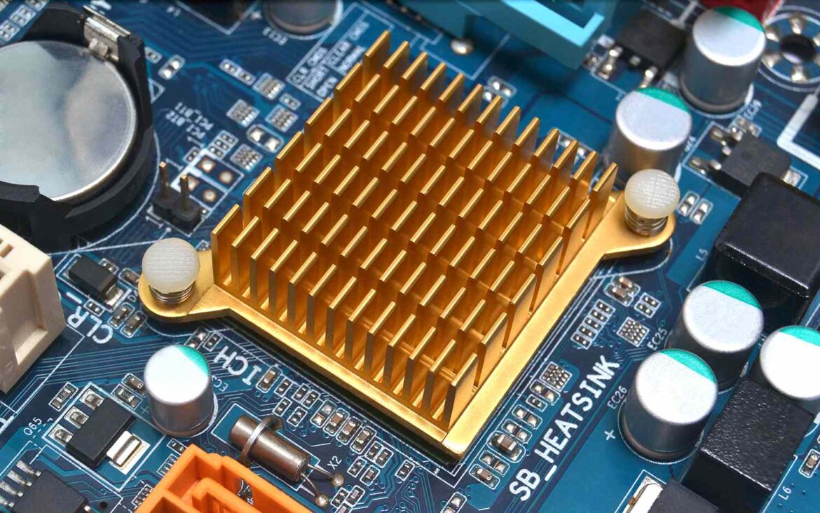 0320-15-The-Impact-of-Environmental-Factors-on-CPU-Heat-Sink-Function